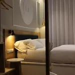 Habital ゲストハウス 4*