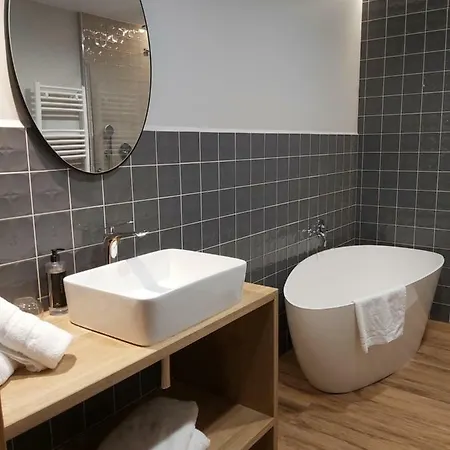 Habital Affittacamere 4*